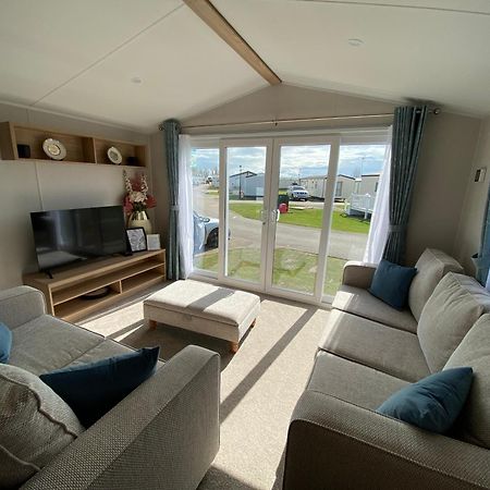Verbzen Holiday Caravan At St Osyth Beach, Clacton-On-Sea By Verb Holidays Saint Osyth Zewnętrze zdjęcie